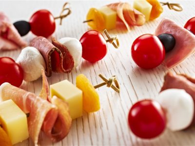 good-delices-cocktails-sales-brochettes-charcuterie